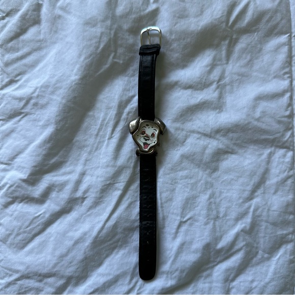 Vintage Disney's 101 Dalmatians Timex Leather Strap Watch - Picture 2 of 6